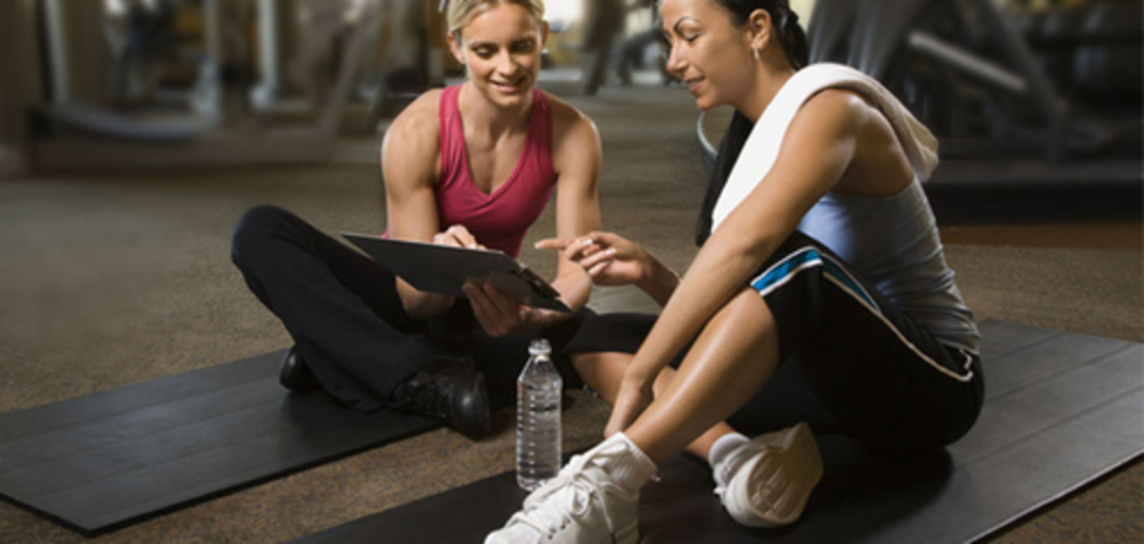 Не устояла и отдалась спортивному тренеру Не устояла и отдалась спортивному тренеру