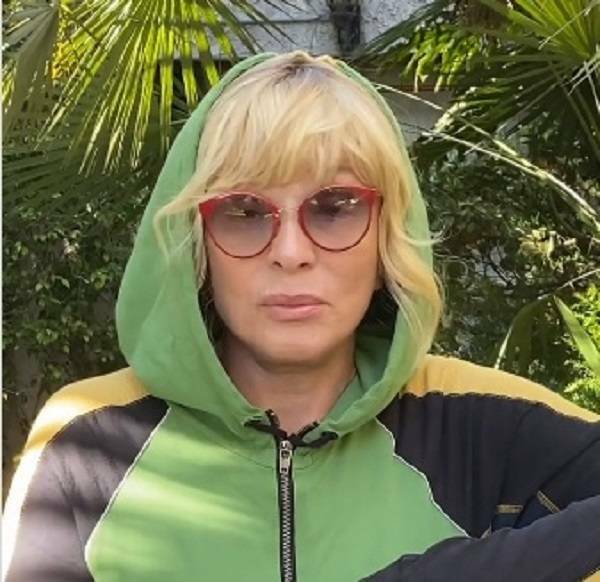 Лайма Вайкуле умоляет остановить войну на Украине