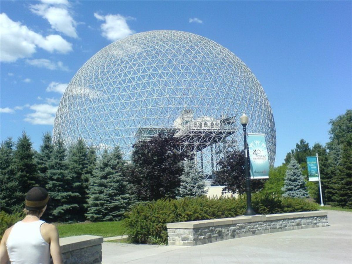 Архитектурный шедевр Монреаля, Биосфера, является единственным музеем в Северной Америке, посвященным воде