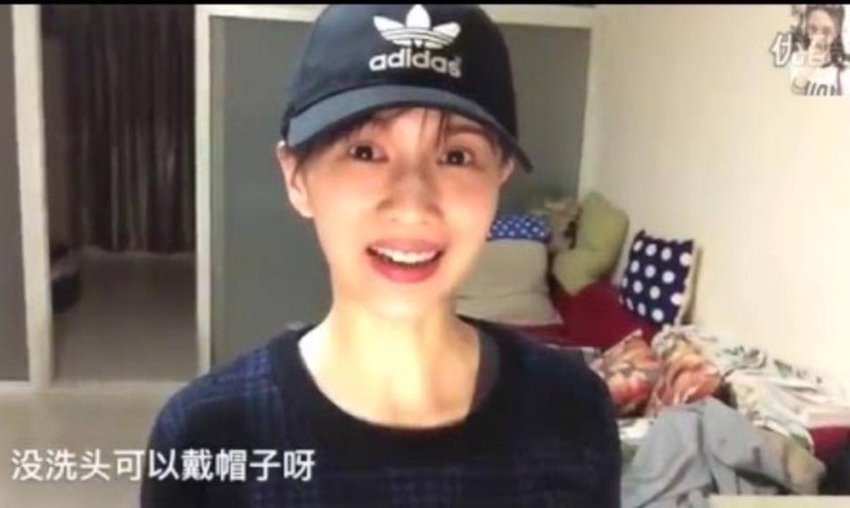 Папи Цзян продала первый рекламный ролик в своем видео за $3,4 миллиона